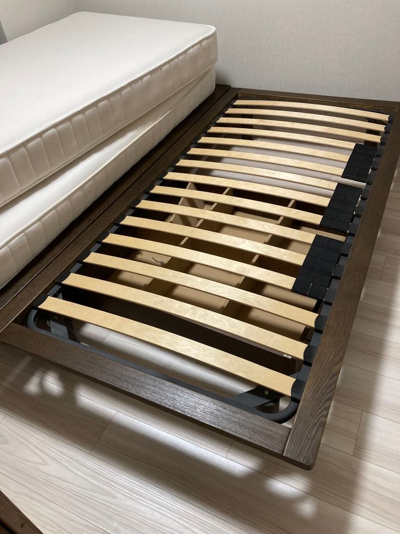 【無印良品】シングルベッドフレーム　脚付