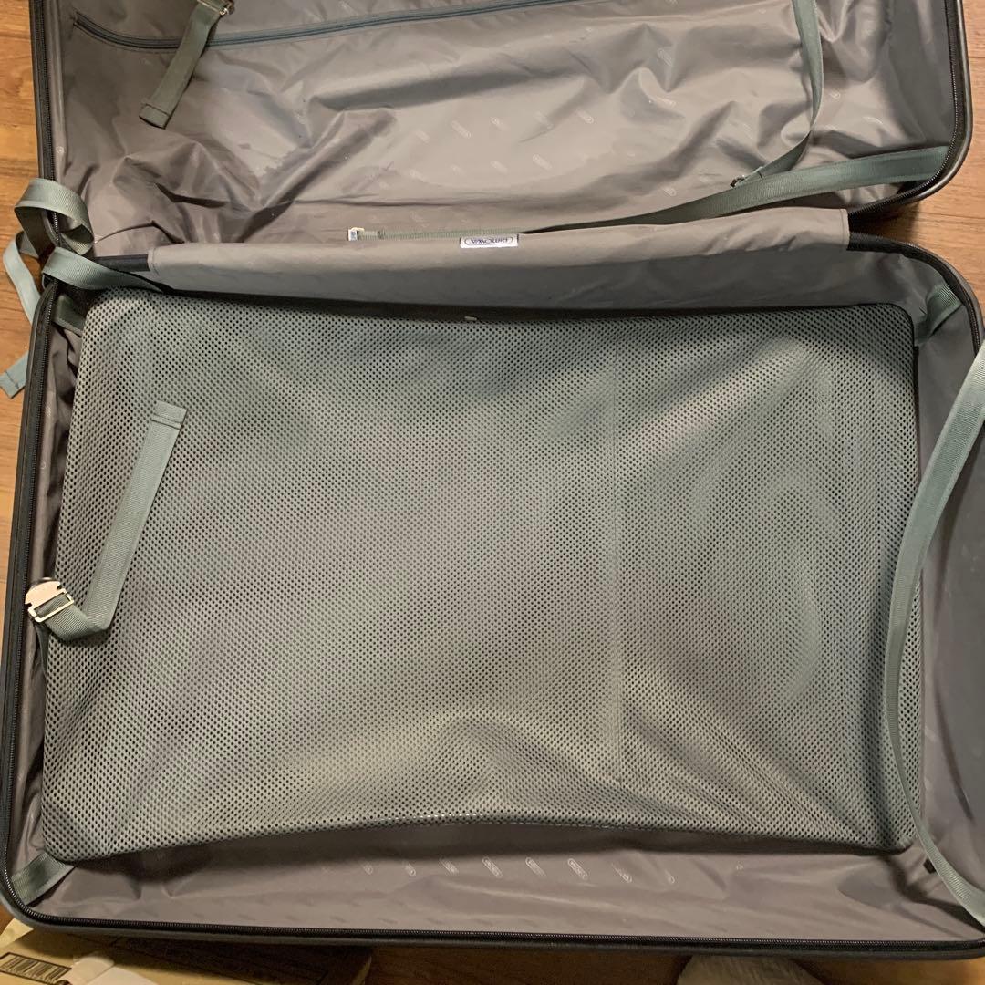 リモワ　ブラック ストライプ キャリーケース中古⭐️