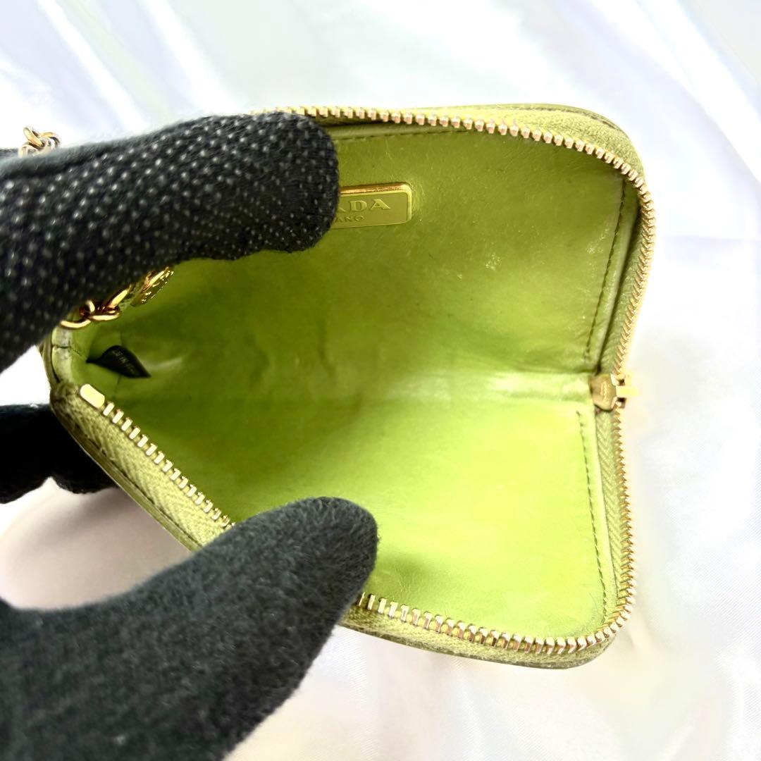 美品✨プラダ ケース キーリング 小銭入れ サフィアーノレザー グリーン