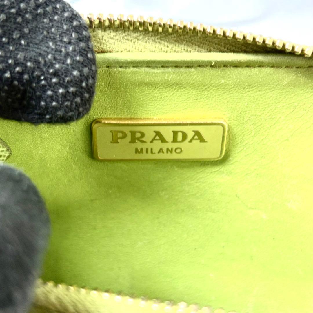 美品✨プラダ ケース キーリング 小銭入れ サフィアーノレザー グリーン