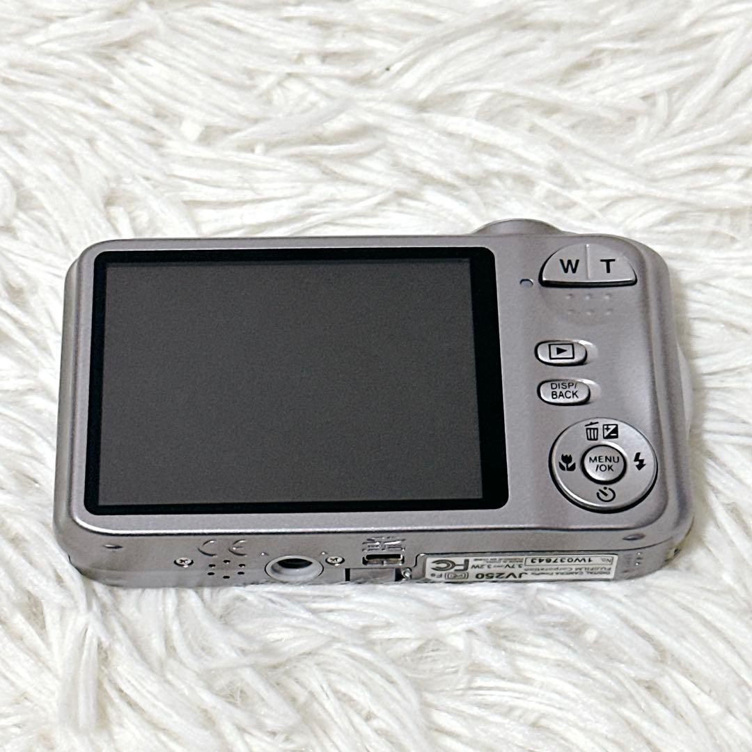 【極美品】FUJIFILM FINEPIX JV250 デジカメ シルバー