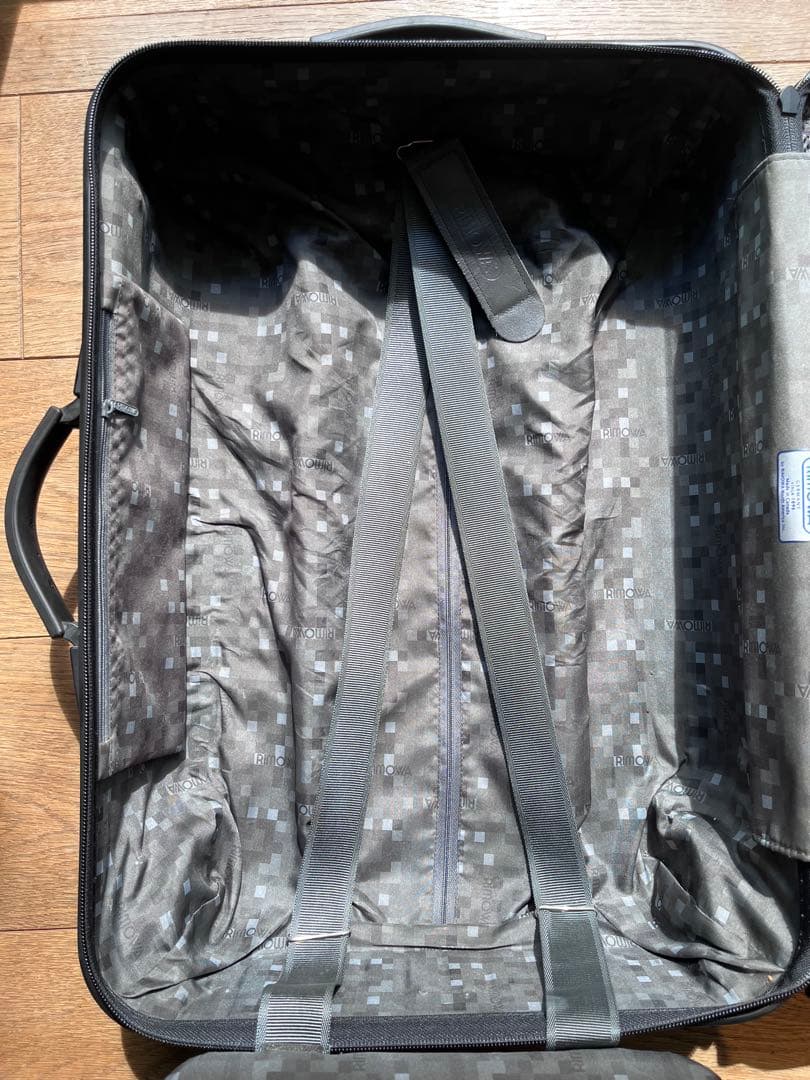 【廃盤】リモワ サルサ 35L マットブラック 2輪　RIMOWA SALSA