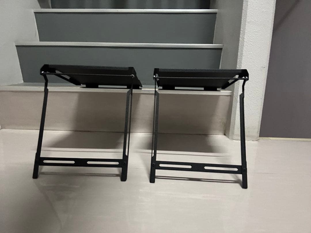 折りたたみ式黒テーブル2台セット