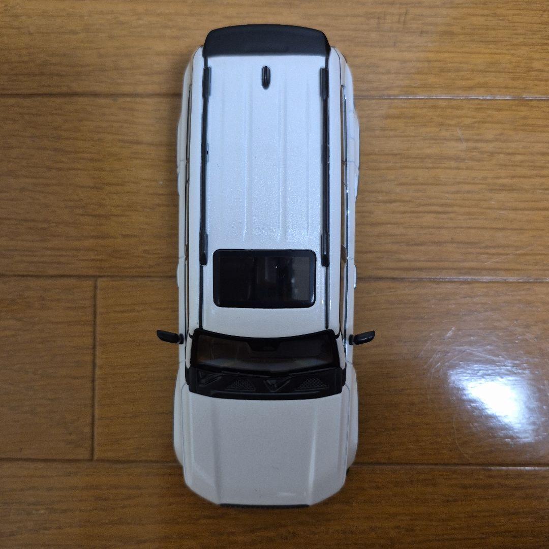 ランドクルーザー２５０　1/30色見本ミニカー【店頭展示用】