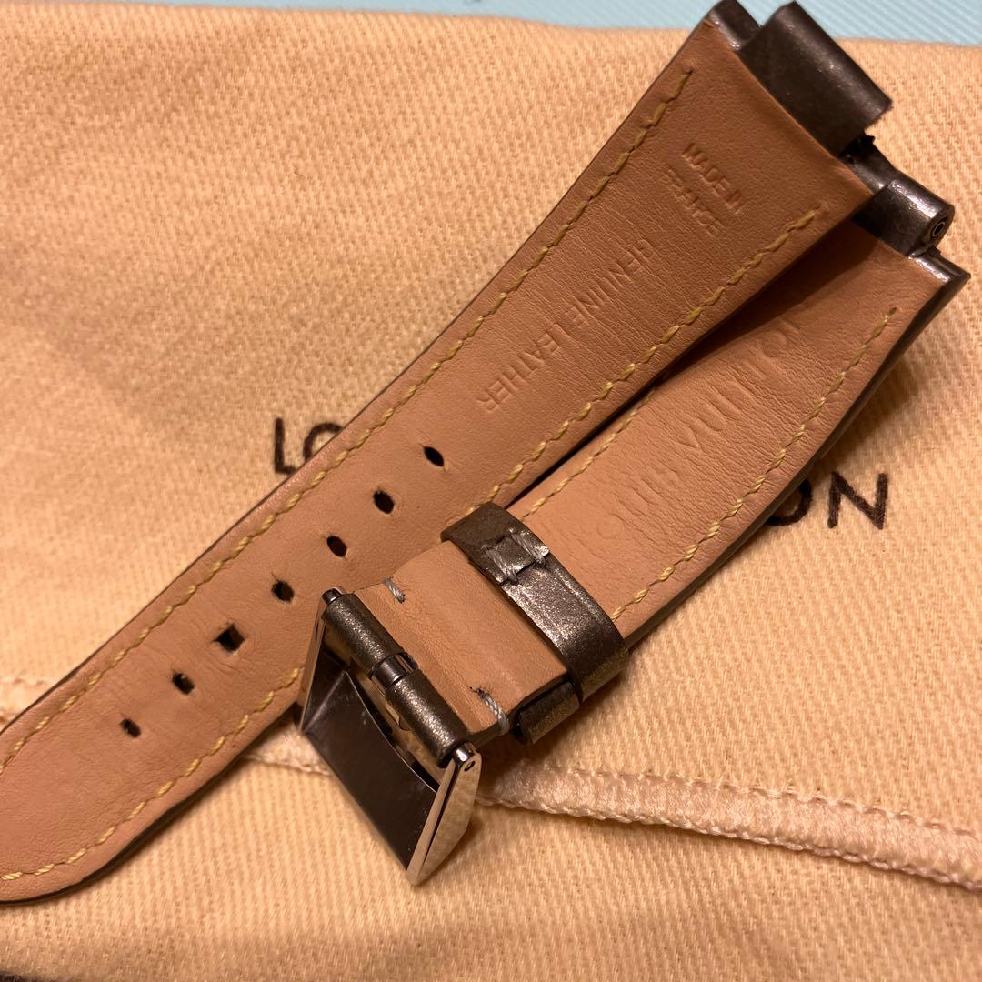 Louis Vuitton レザーベルト グレー