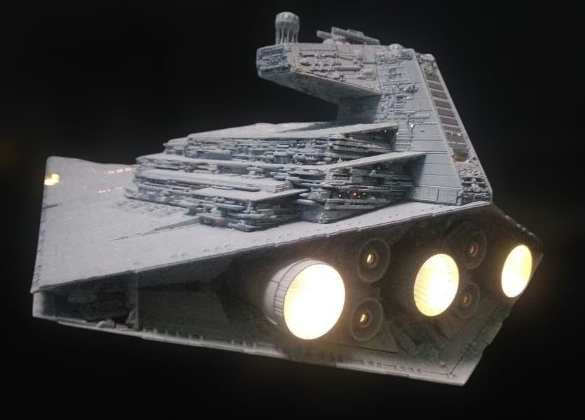 バンダイ スターデストロイヤー デススター塗装完成品