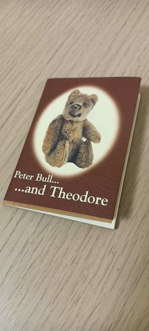 Peter Bull　THEODORE テディベア 小型 椅子付き　ウィットニー