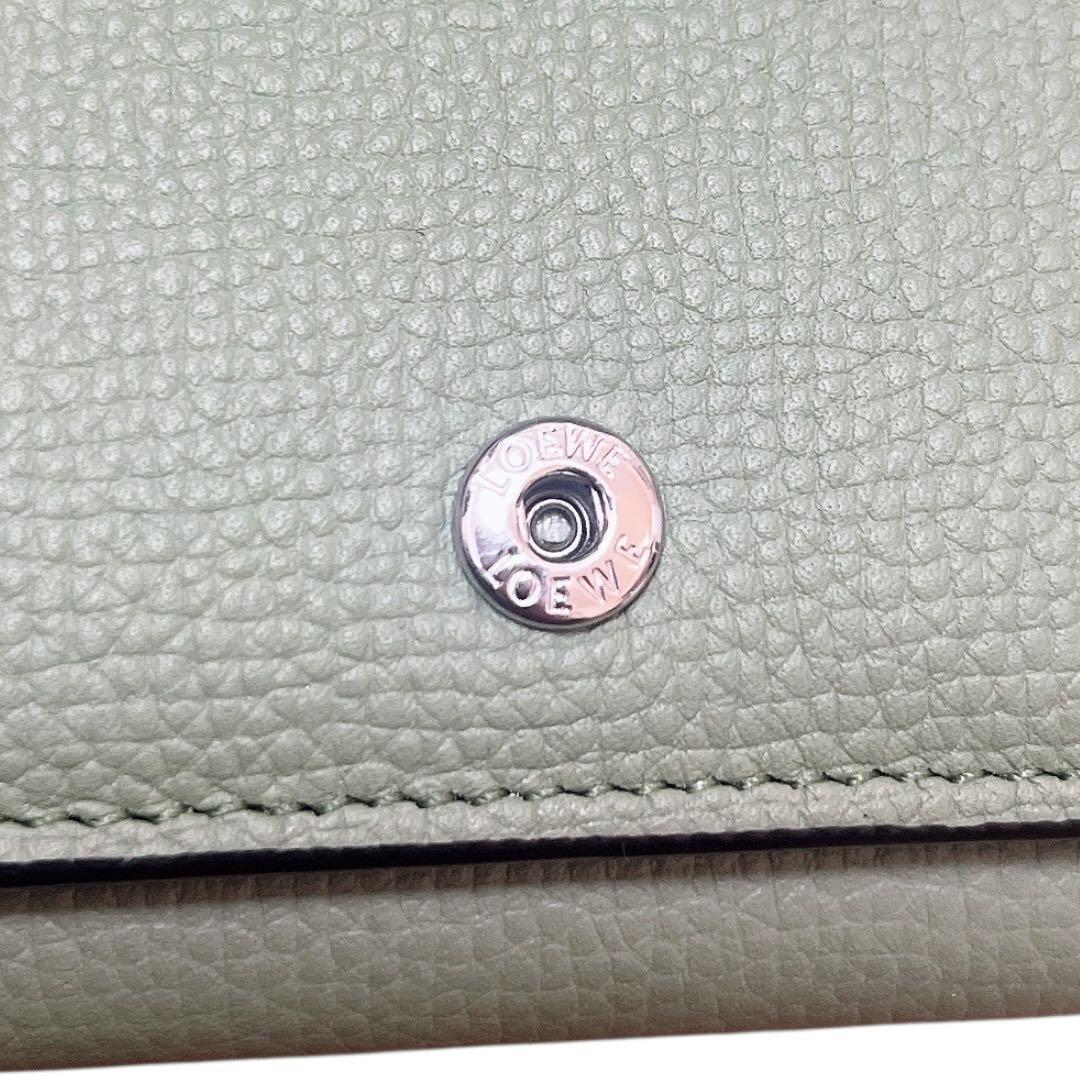 【美品】LOEWE 三つ折財布 トライフォールド ウォレット アナグラム 緑
