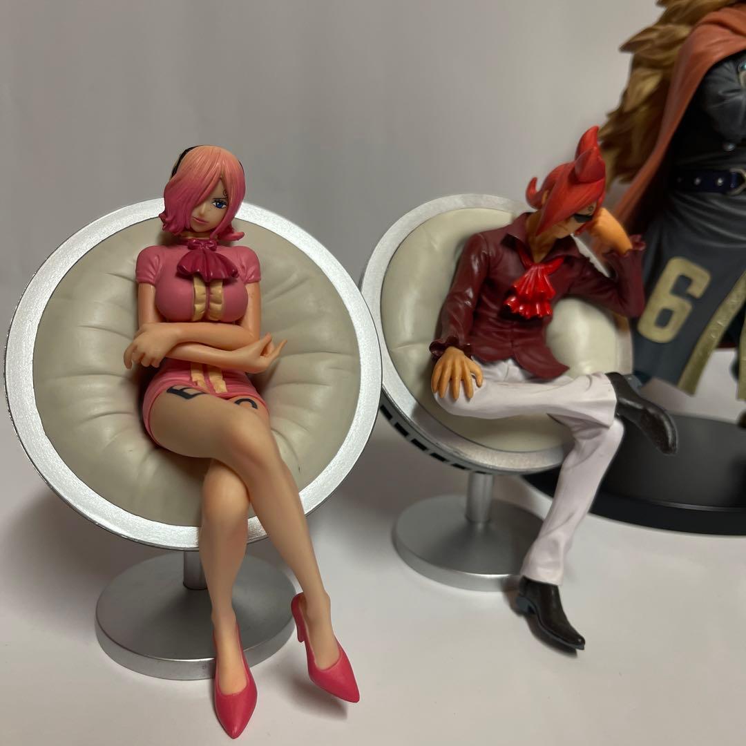 ワンピース vinsmoke family ヴィンスモークファミリーフィギュア