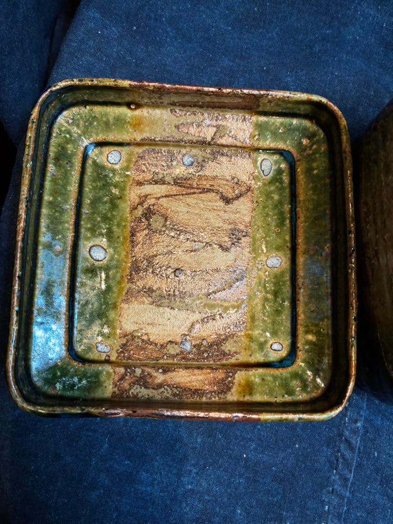 岩井窯　山本教行　蓋物　菓子器　織部釉　傷無 15×15センチ×高さ7センチ