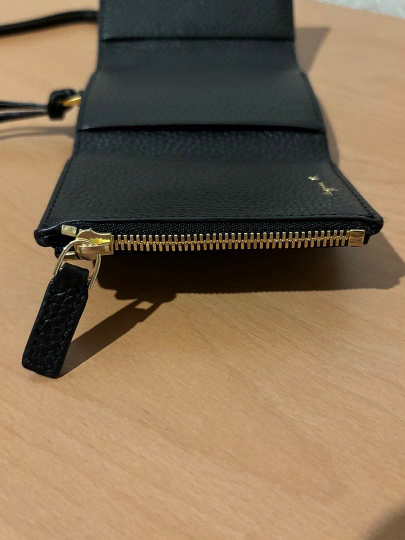 【美品】agnès b. ブラック　牛革　三つ折り財布