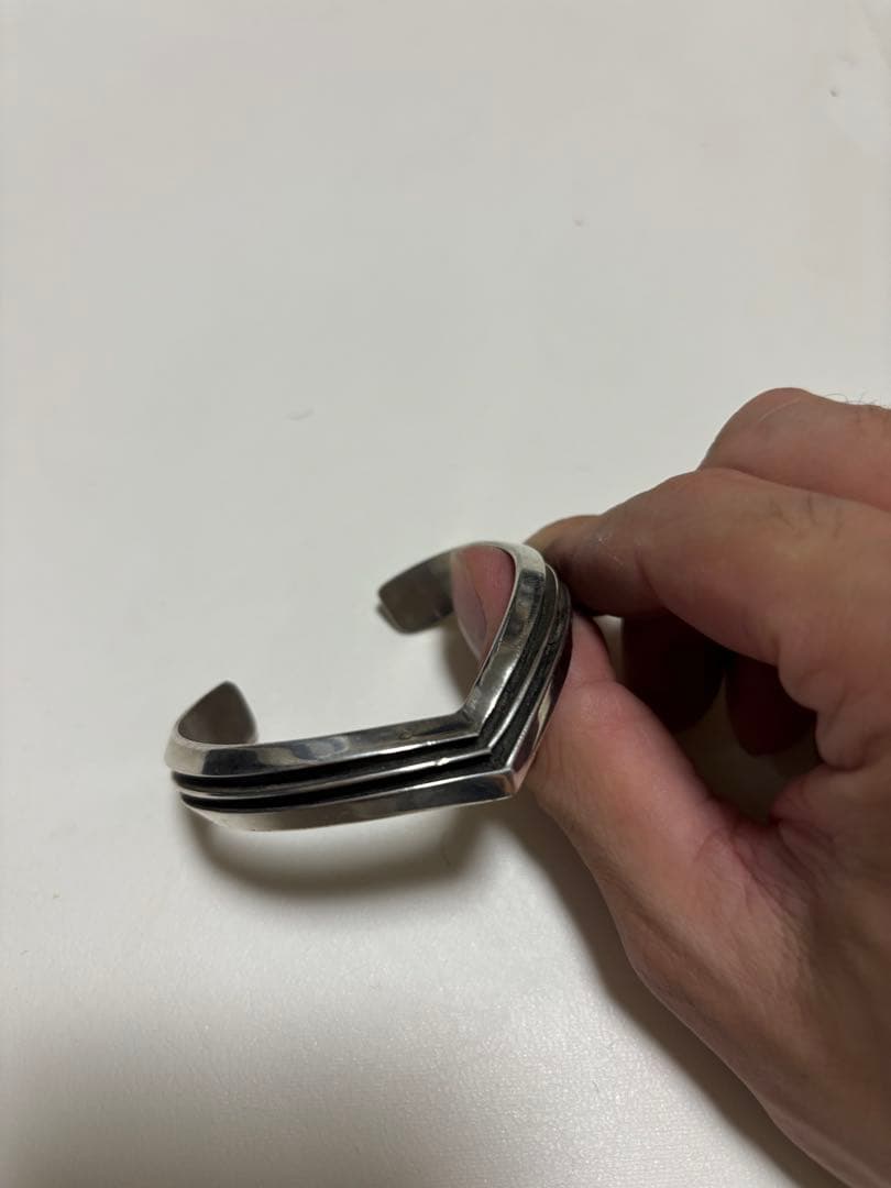 k*e様 トムホーク　ライン シェイプ バングル　シルバー925 ナボホ