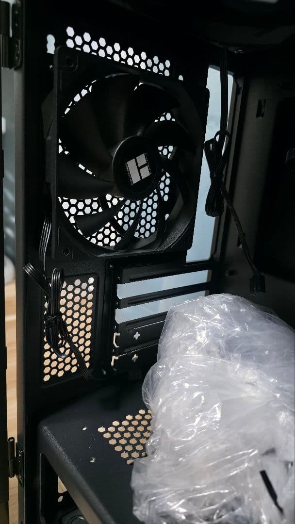 【超美品】ゲーミング自作PCケース　簡易水冷付き