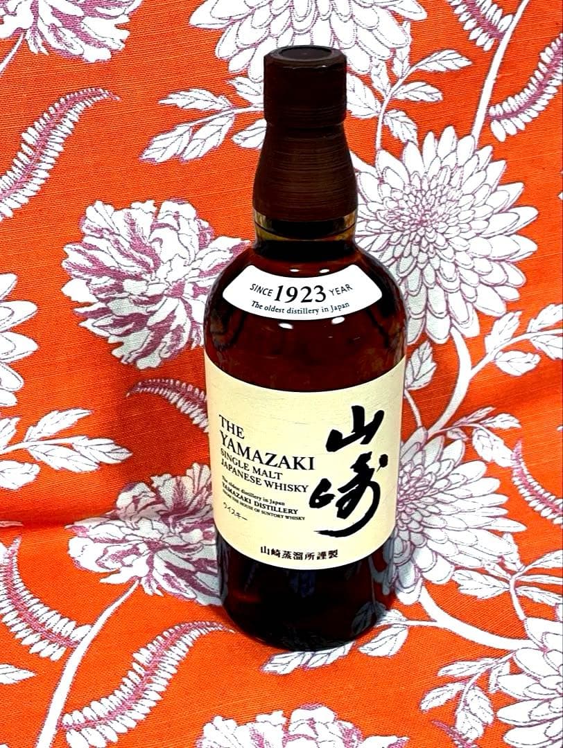 サントリー　山﨑　シングルモルトウイスキー 700ml 43% 新品　箱付き