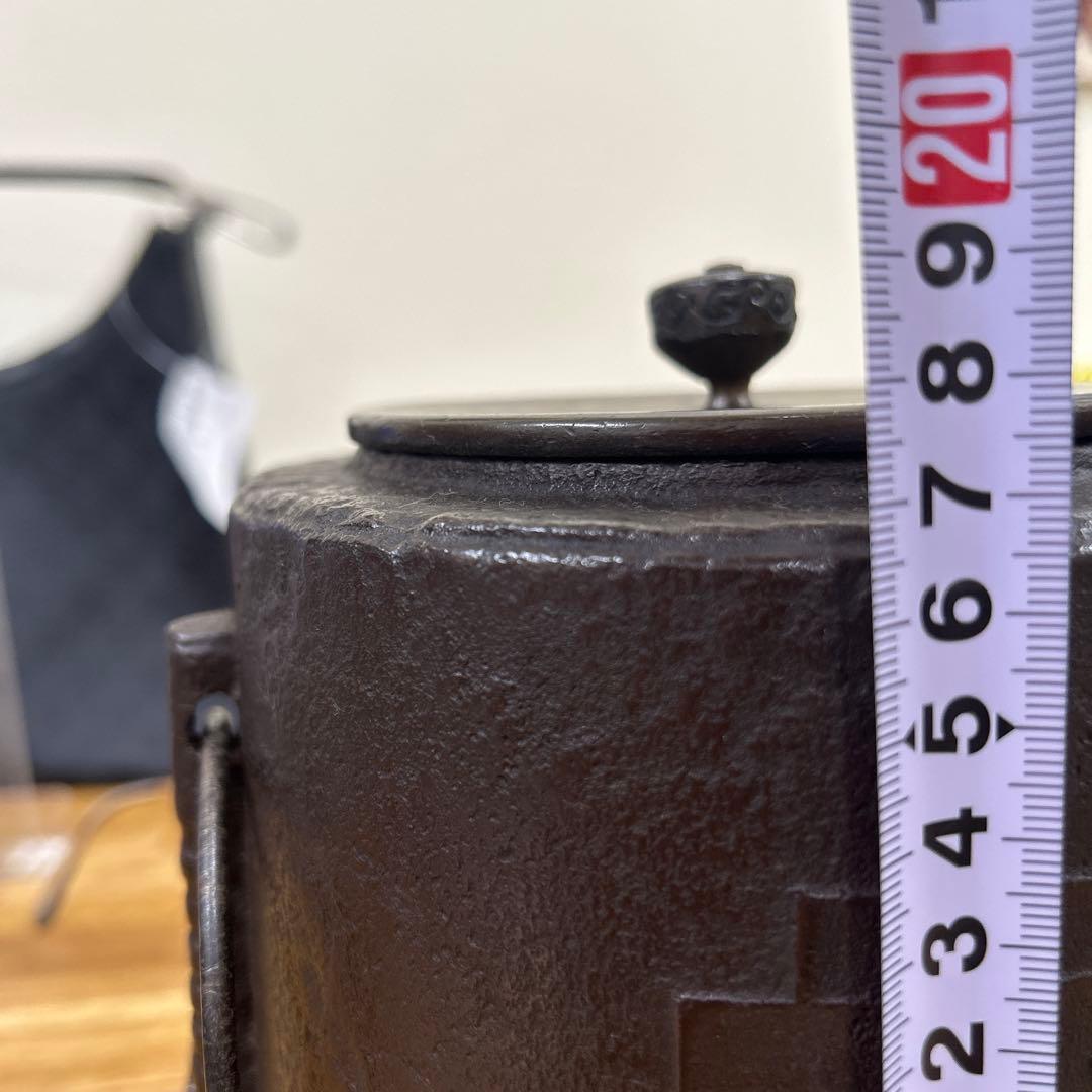 希少　色紙釜 風炉釜 茶道具　蓋　龍文堂造刻印有り