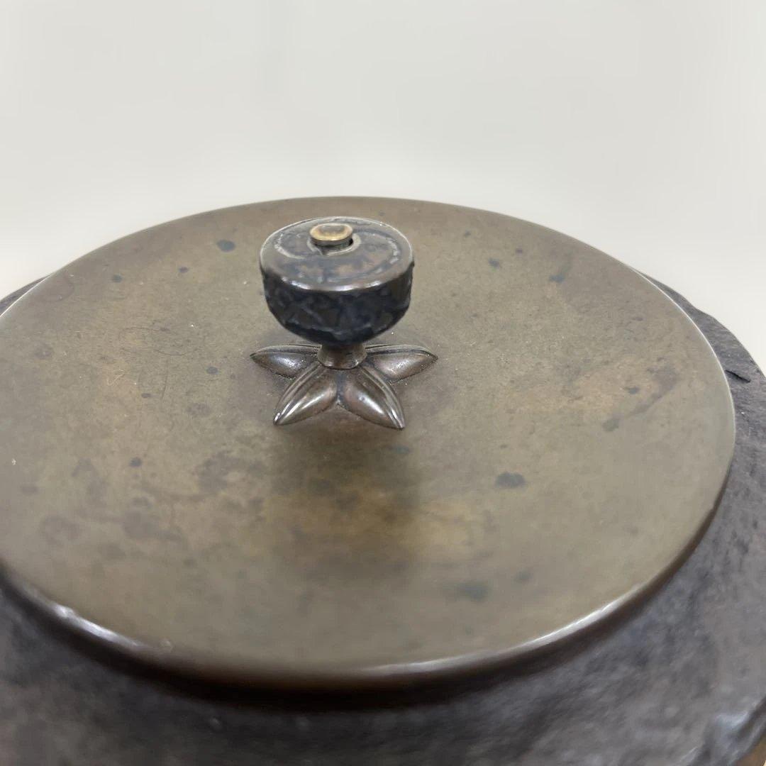 希少　色紙釜 風炉釜 茶道具　蓋　龍文堂造刻印有り