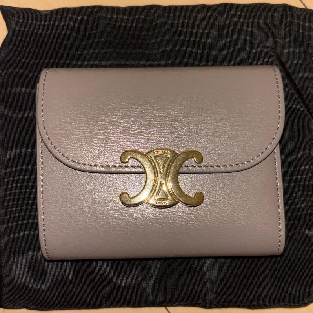 CELINE セリーヌ トリオンフ コンパクトウォレット 新品