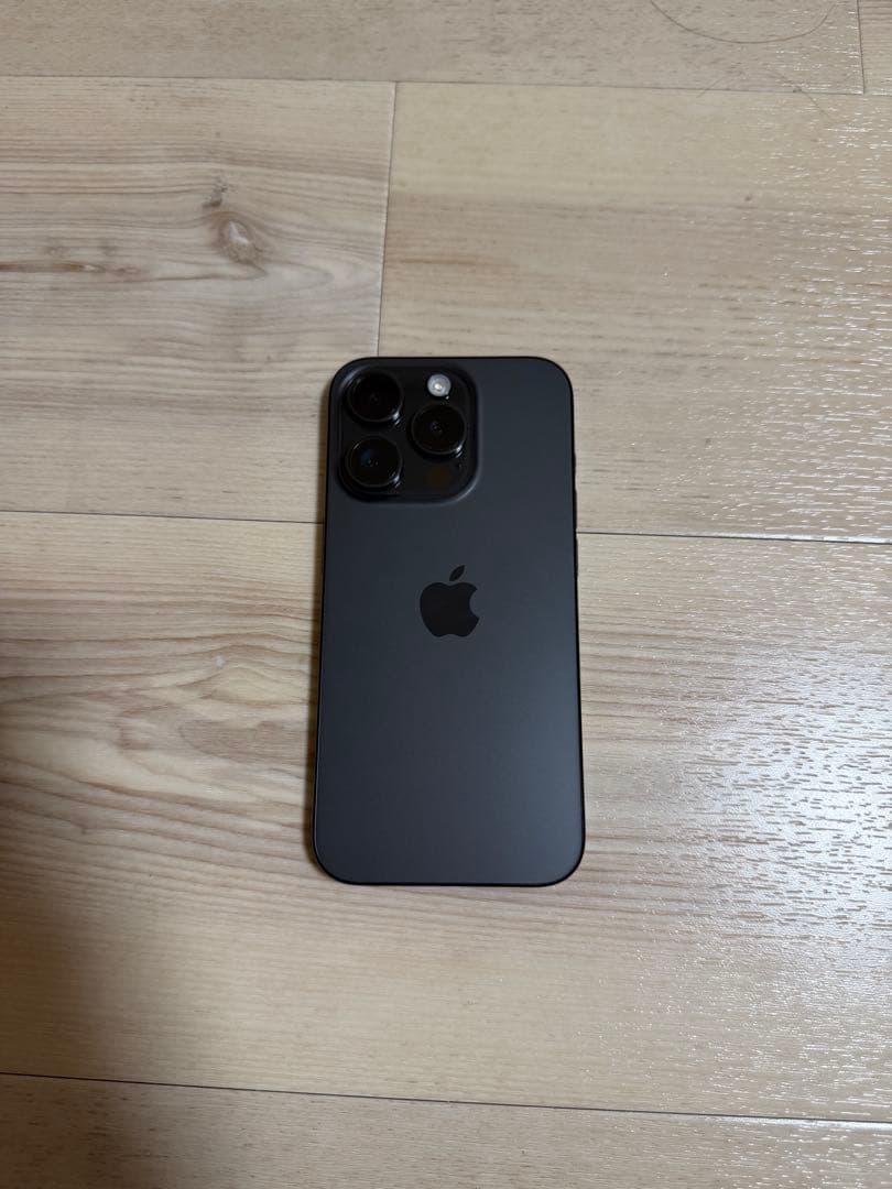 iPhone 15 Pro スペースブラック 本体