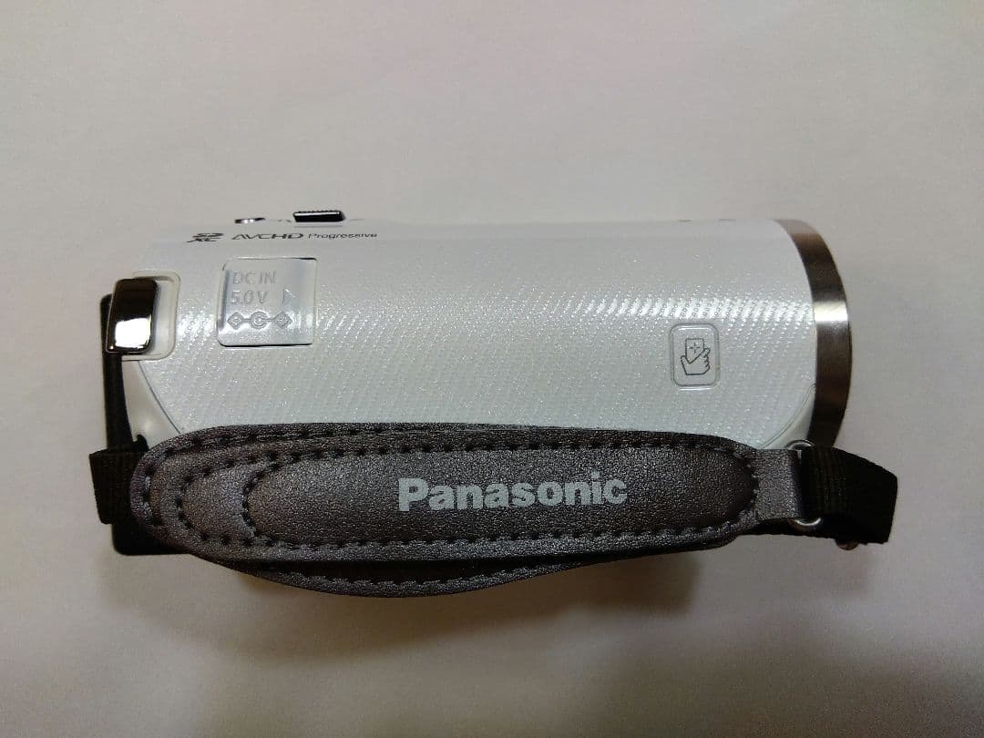 Panasonic HC-V520M ビデオカメラ 32GB　バッテリー2つ付き