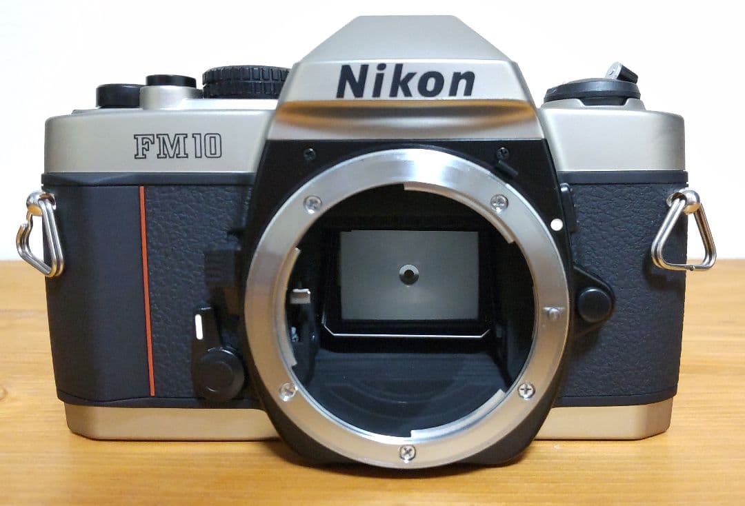 Nikon ニコン フィルム一眼レフカメラ FM10