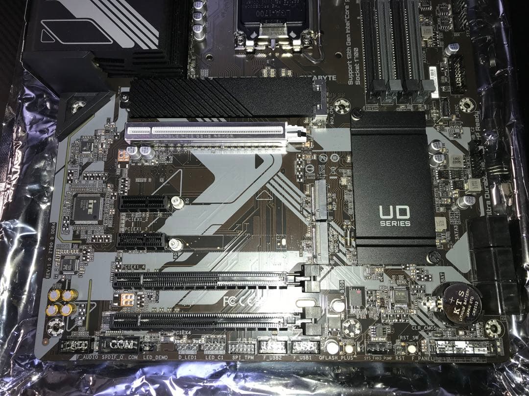 【訳あり動作品】GIGABYTE Z790 D DDR4 LGA1700 M/B