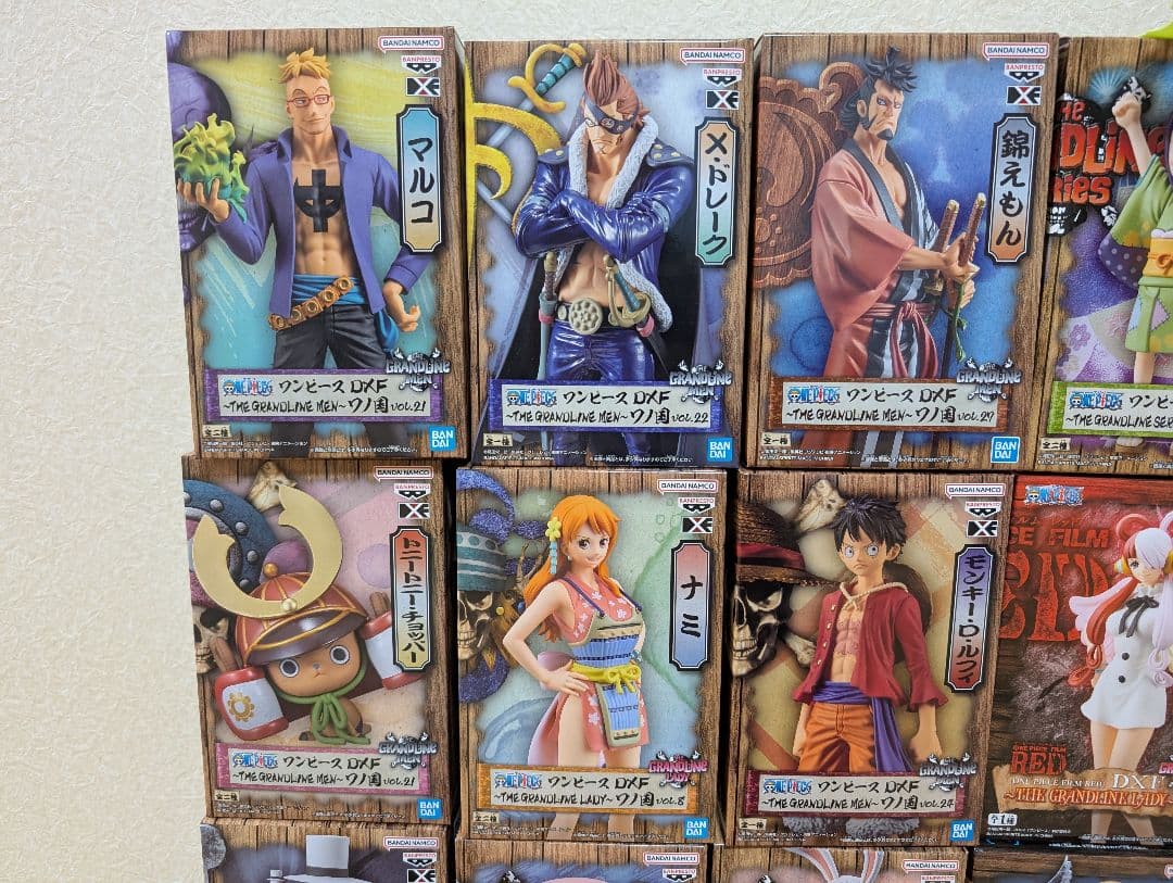 ワンピース フィギュアセット ルフィ ゾロ　シャンクス　ウタ　エース　ヤマト