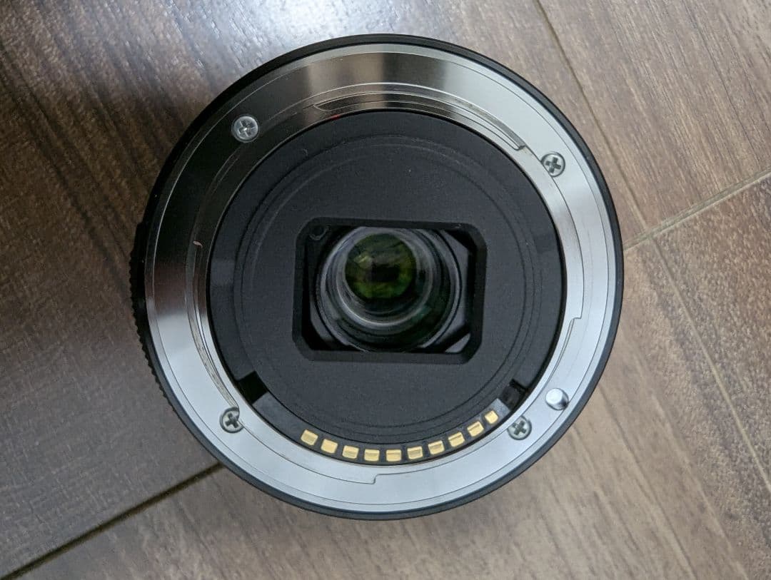 SONY E 16-50mm F3.5-5.6/OSSズームレンズ保護フィルタ付