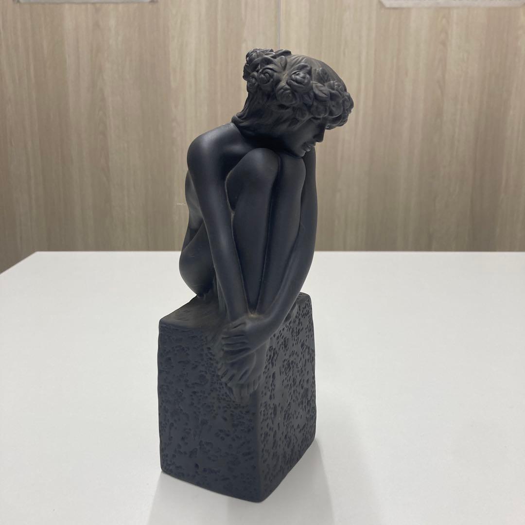 ロイヤルコペンハーゲンVirgo フィギュリン