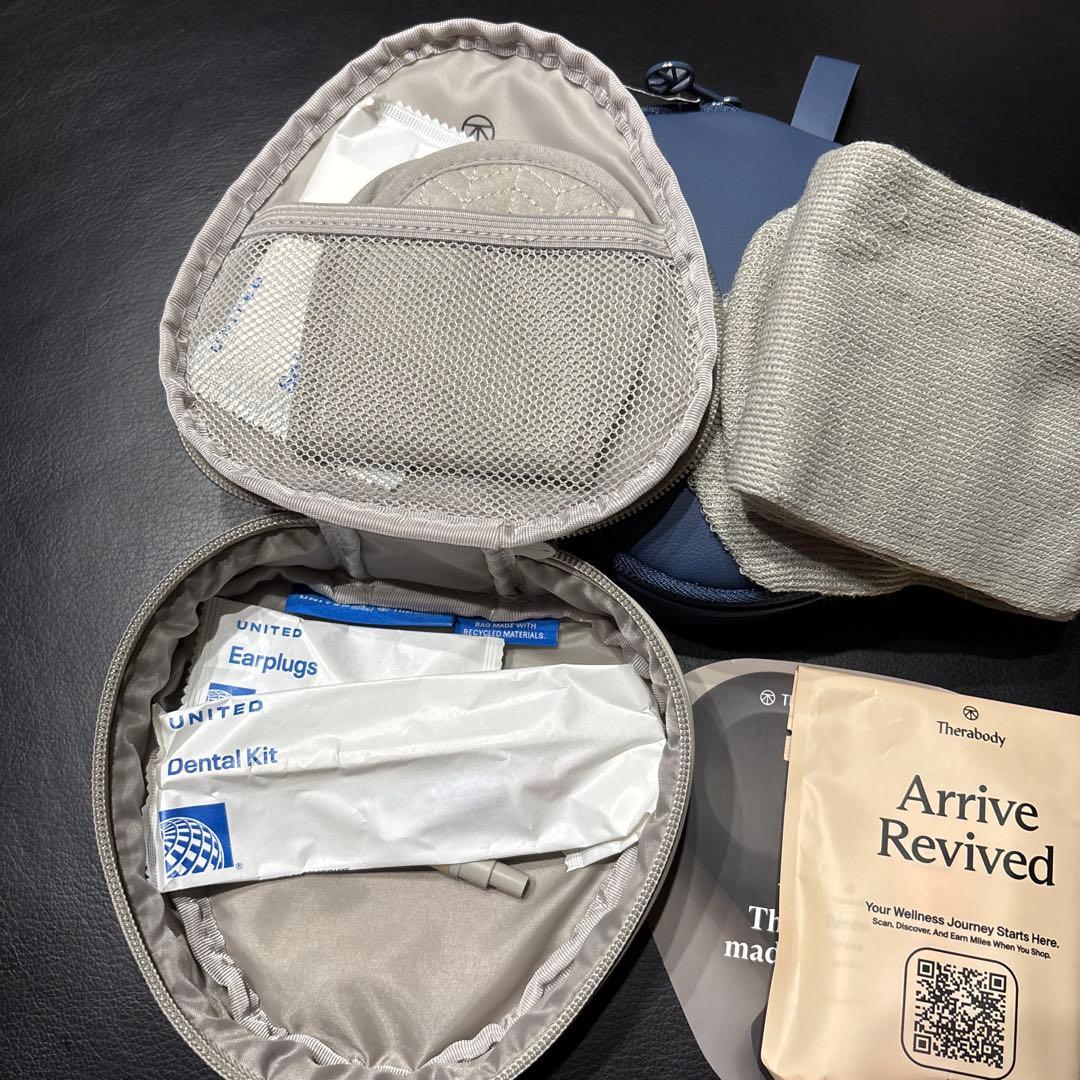 ビジネスクラス　アメニティポーチ　ANA JAL UNITED QATAR 等