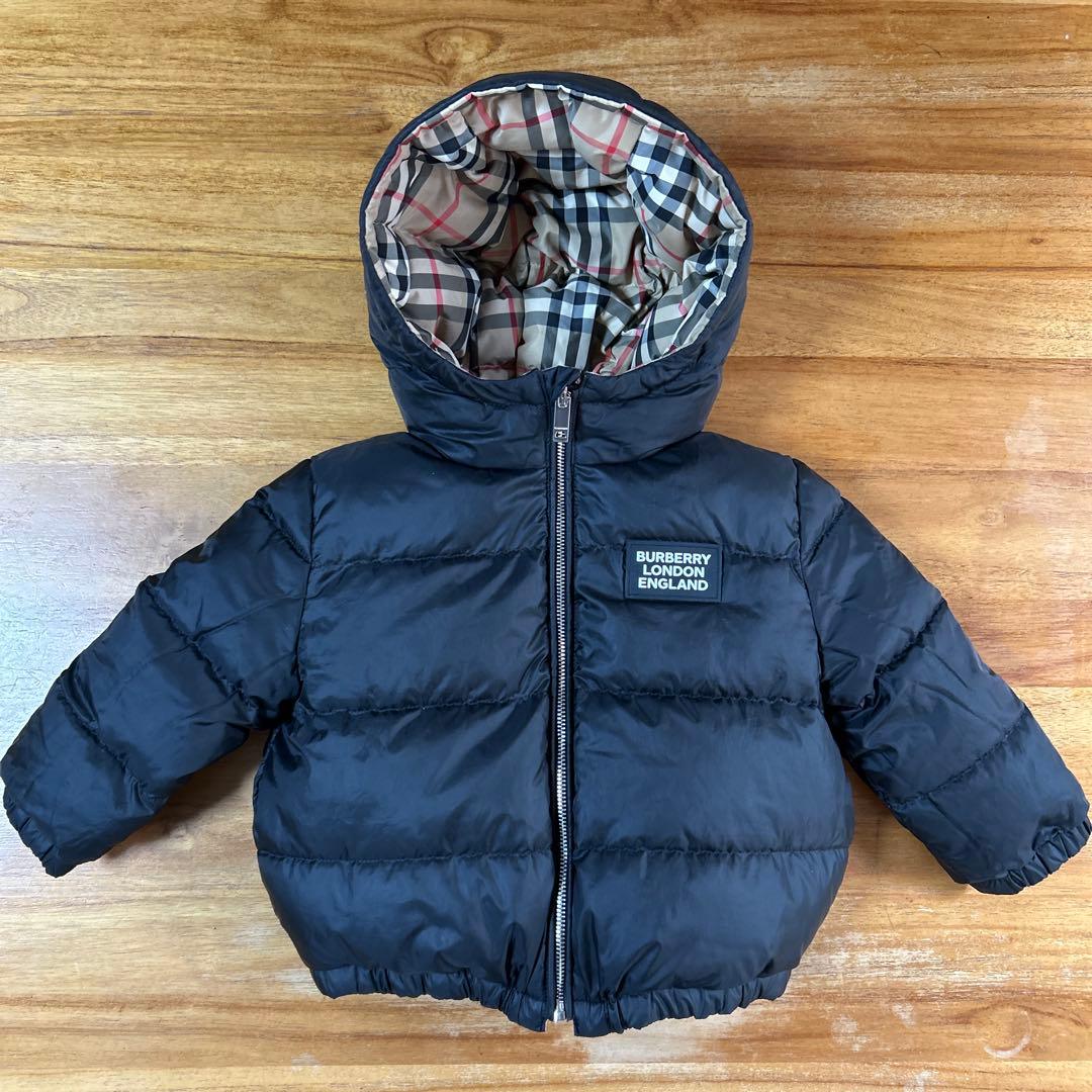 ペ*ロ様 美品　Burberry リバーシブル　ダウン　18M 86cm