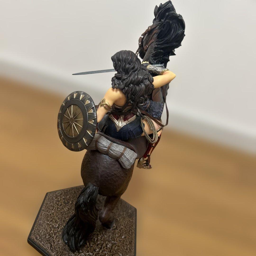 ワンダーウーマン/ ワンダーウーマン デラックス 1/10 スケール スタチュー