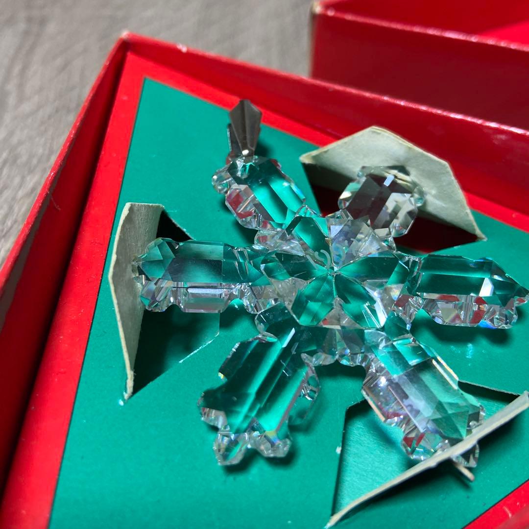 1992年製クリスタル雪の結晶オーナメント