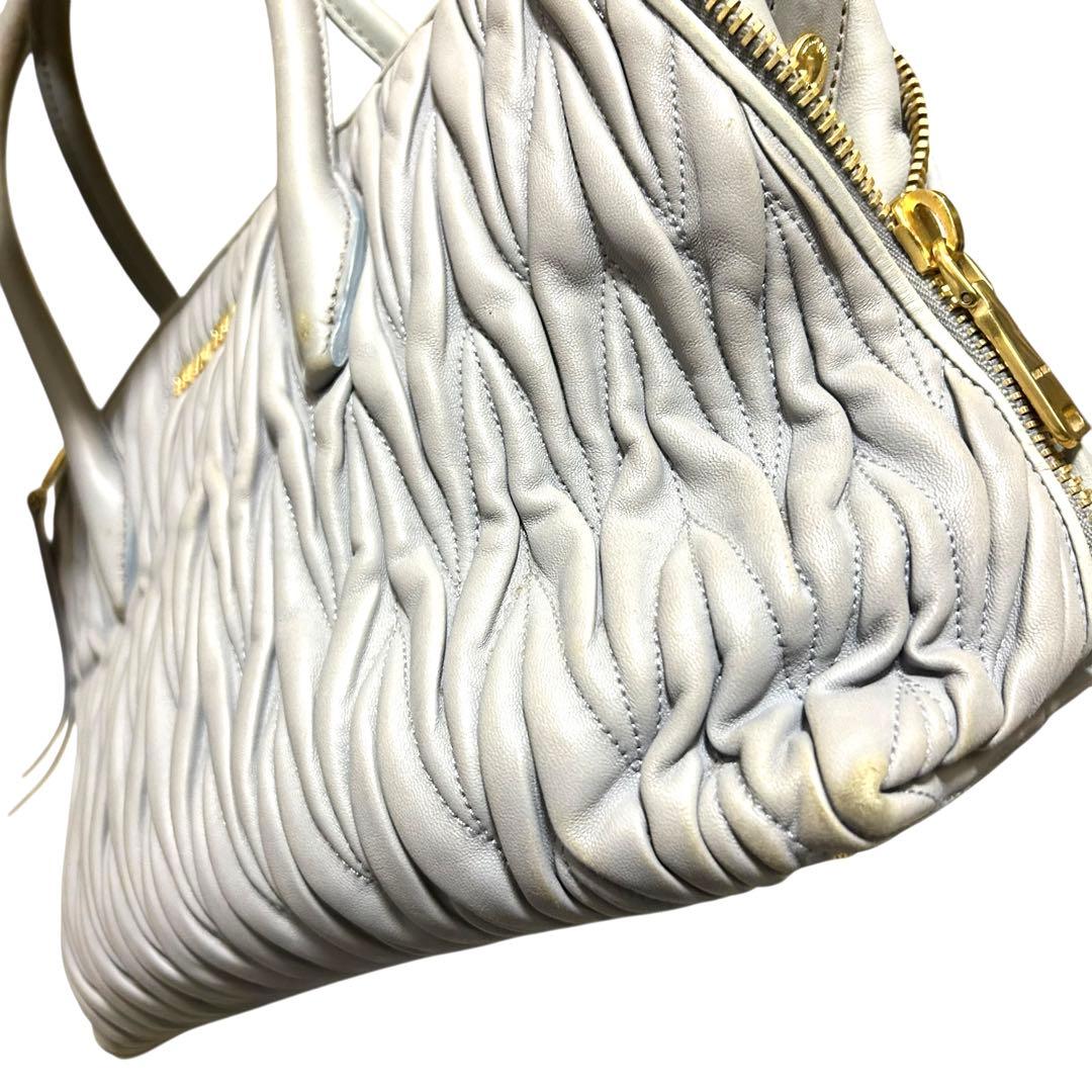 miumiu ハンドバッグ　ショルダーバッグ　マテラッセ　2way グレー