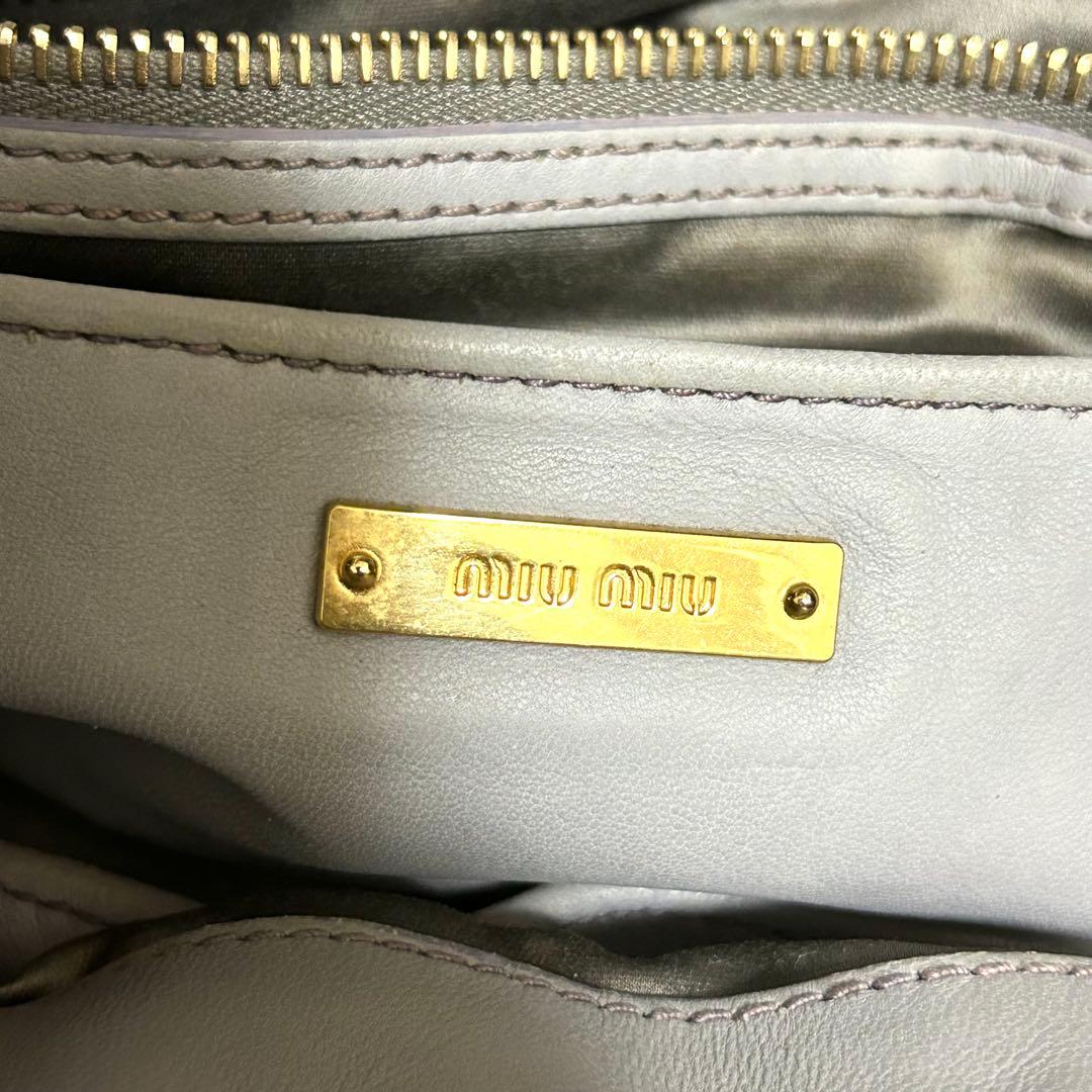 miumiu ハンドバッグ　ショルダーバッグ　マテラッセ　2way グレー