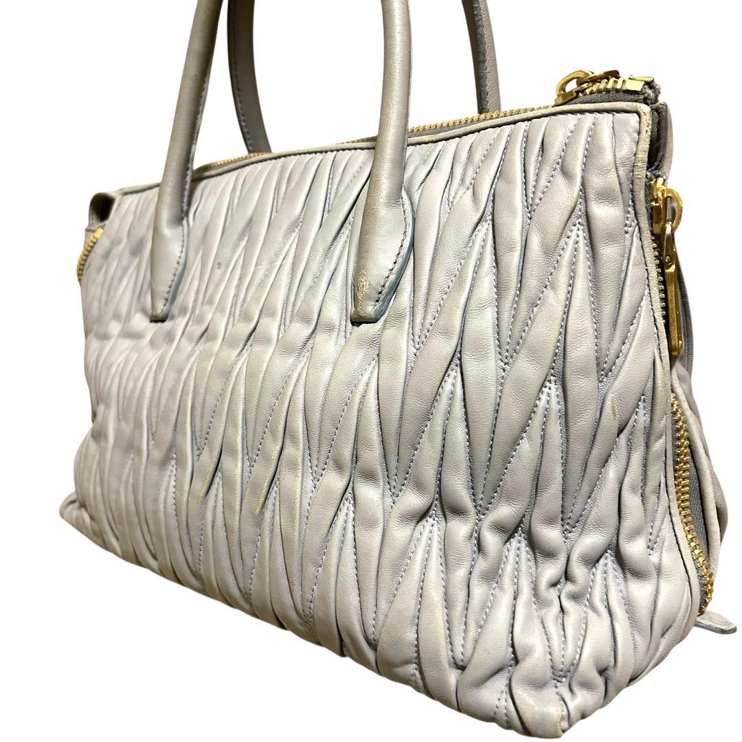 miumiu ハンドバッグ　ショルダーバッグ　マテラッセ　2way グレー