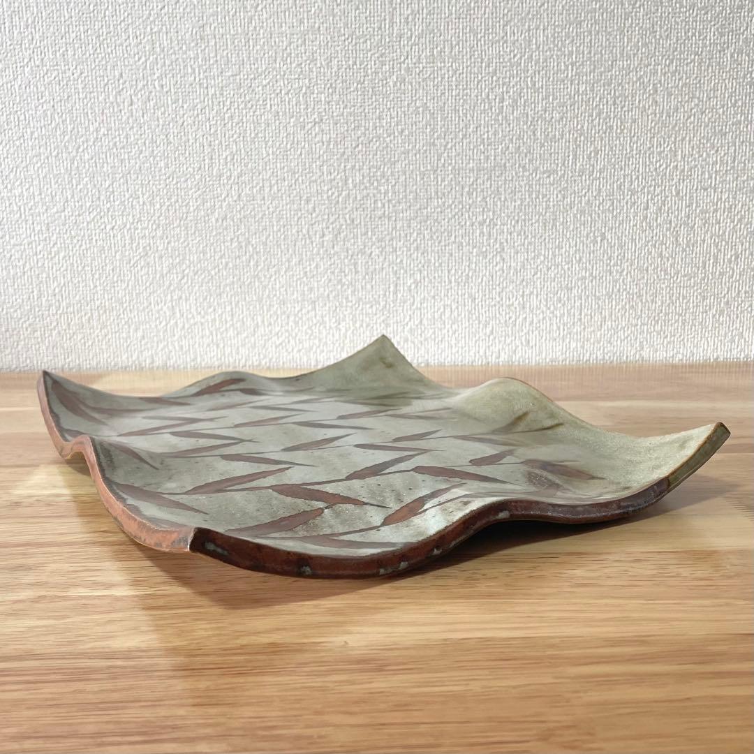 鉄絵 笹文 まな板皿　角皿 長方皿 在銘 藏 検） 鈴木藏？ 鈴木蔵？ 美濃