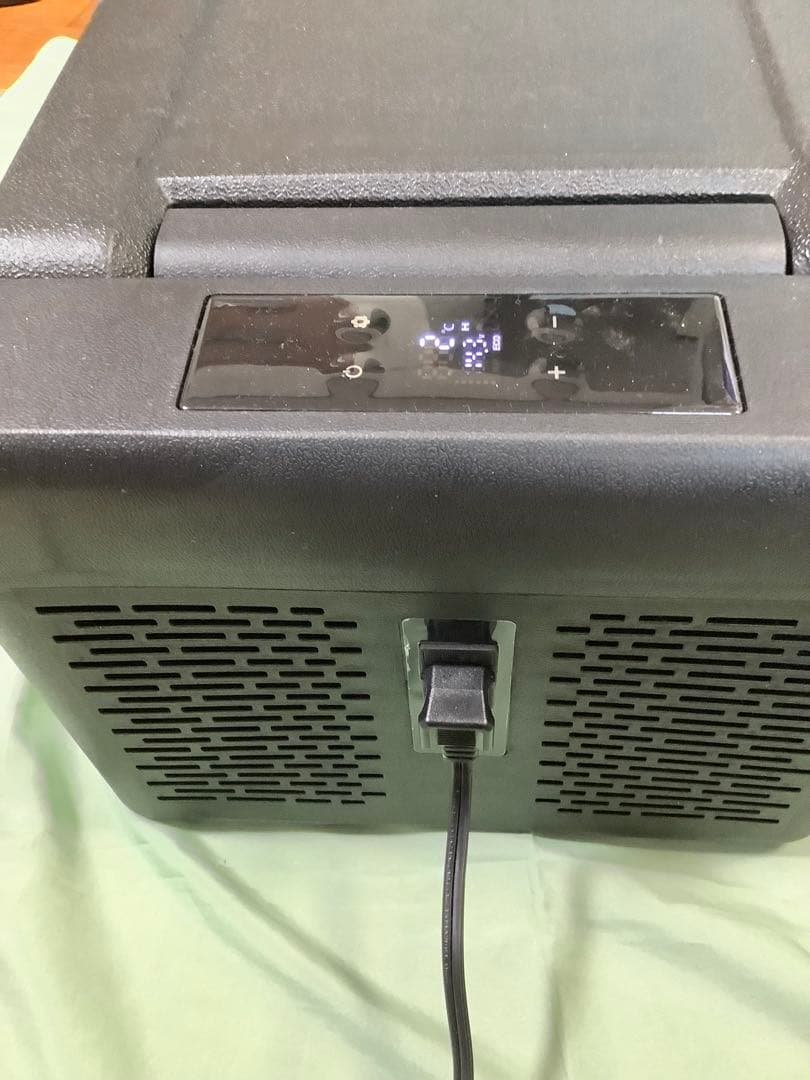 VERSOS 車載用冷蔵冷凍庫 VS-CB009 ブラック