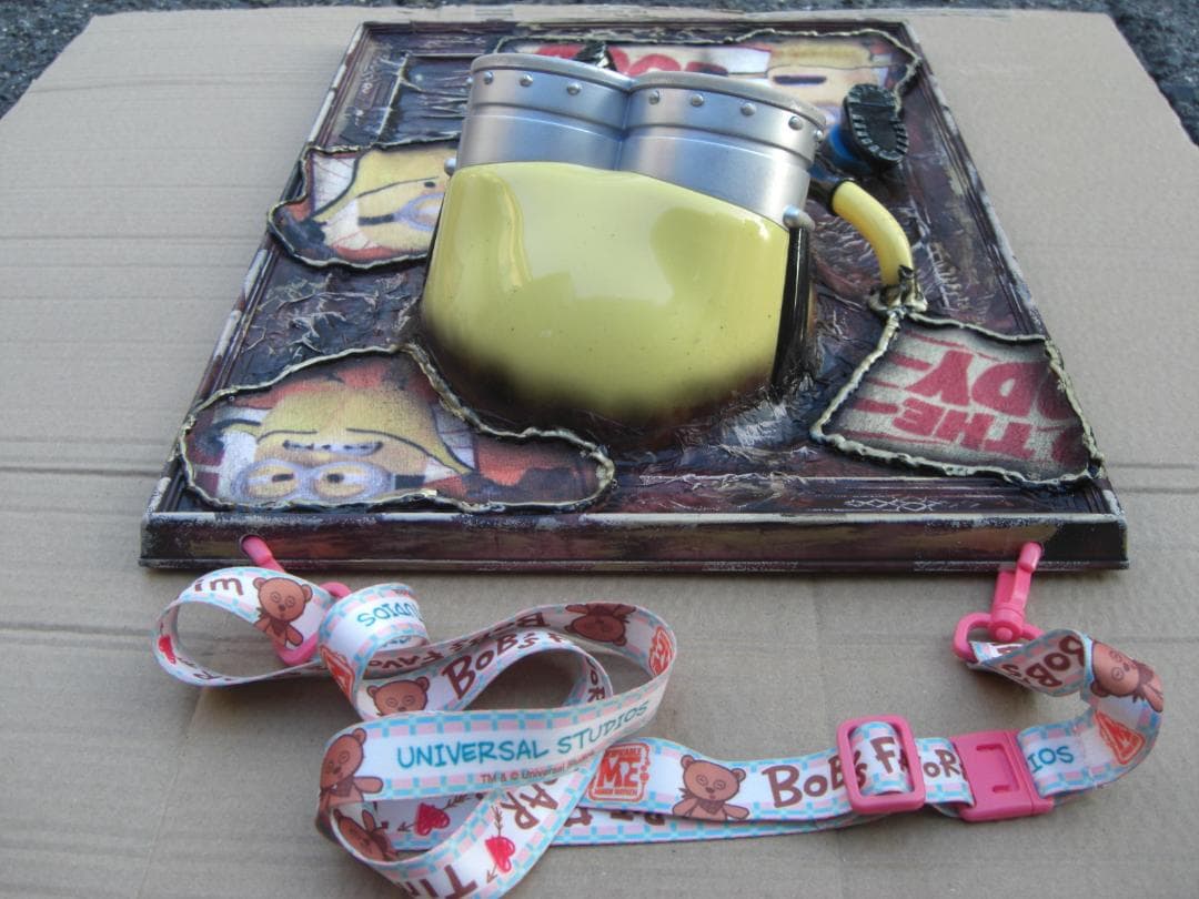 アートパネル 立体ポスター 額縁 壁掛け 限定一つ ミニオン 傾けると目が動く