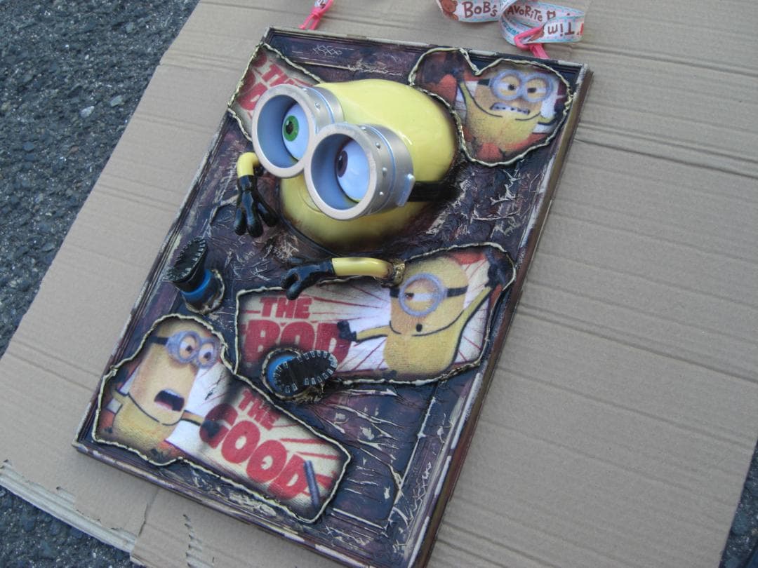 アートパネル 立体ポスター 額縁 壁掛け 限定一つ ミニオン 傾けると目が動く