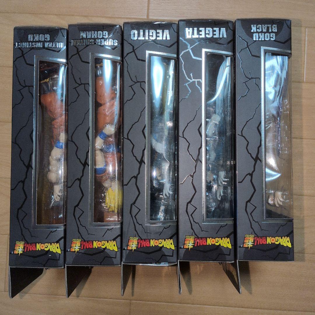 週末限定セール❢　身勝手の孫悟空等　ドラゴンスターズ海外フィギュア　DB超　5体