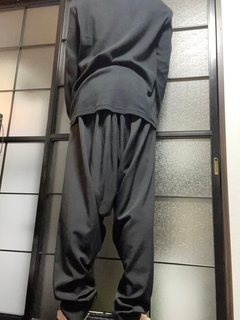 な*な様 Y’s ワイズ　ブラックサルエルパンツ　黒