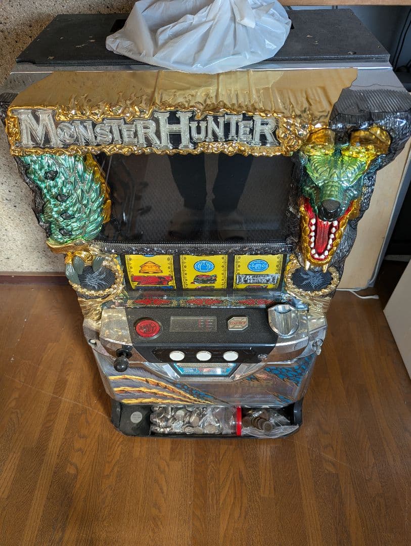 モンスターハンター　 パチスロ機 　月下雷鳴