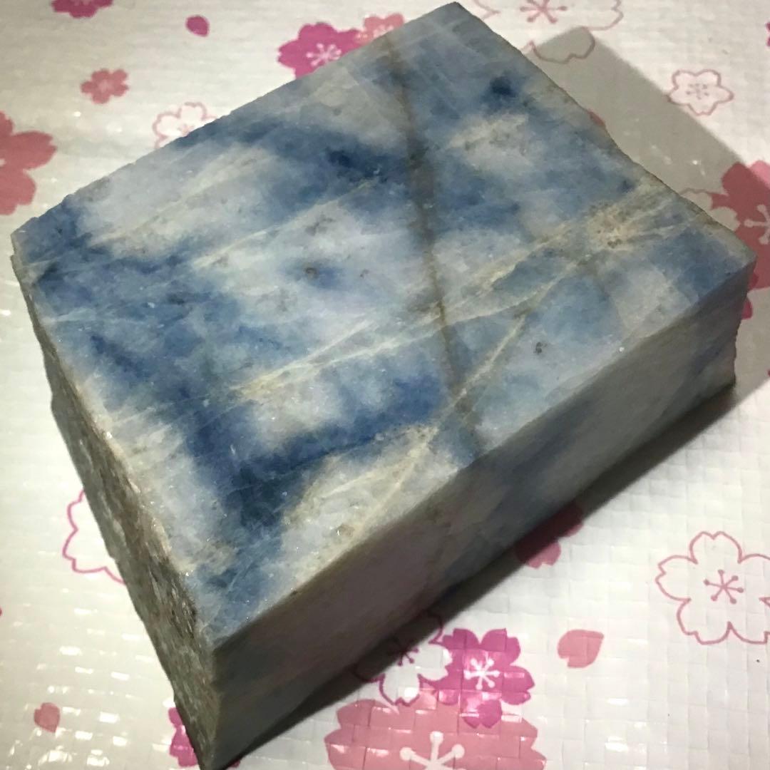 コン沢翡翠　ペンダントトップ　雫型