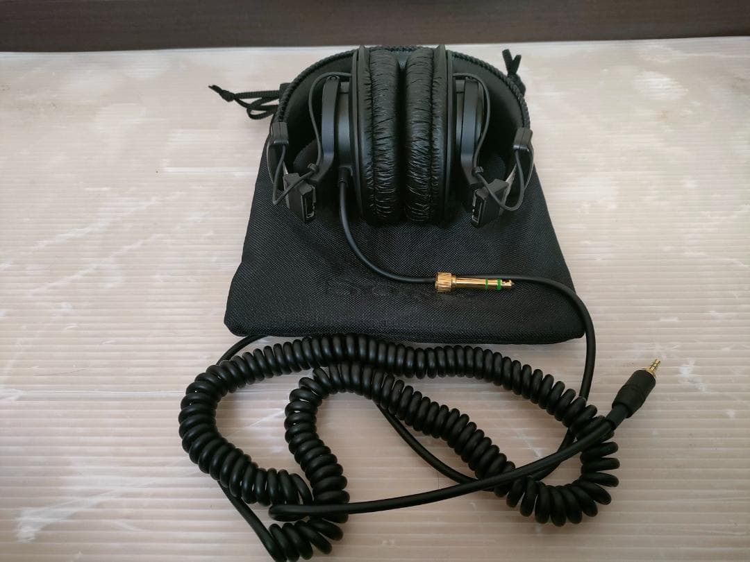 ソニー ヘッドホン MDR-7506 プラグ付き