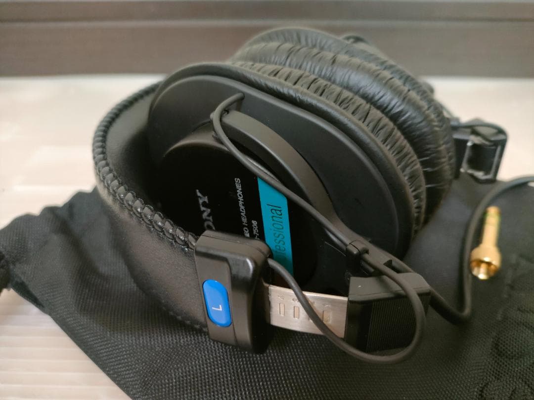 ソニー ヘッドホン MDR-7506 プラグ付き
