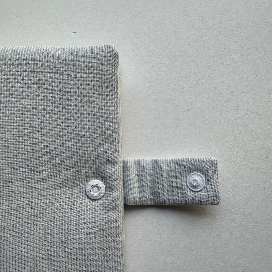 バインダーカバー　A6 水色ストライプ　カードポーチ付