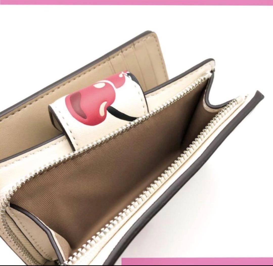 個数限定赤札　coachコーチストロベリープリントミディアム二つ折り財布