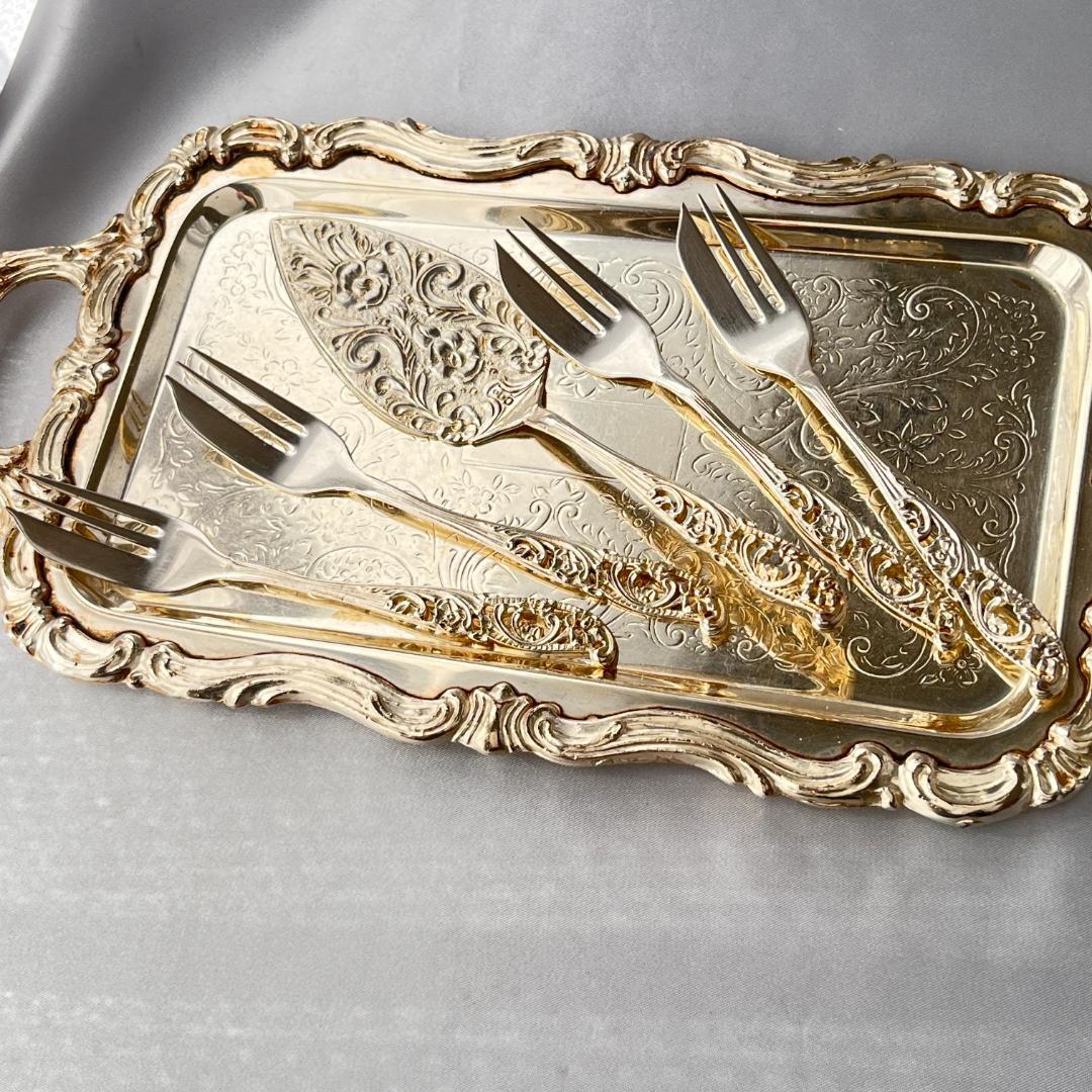 【英国】透かしのケーキフォークケーキ ４本 / サーバー 1本