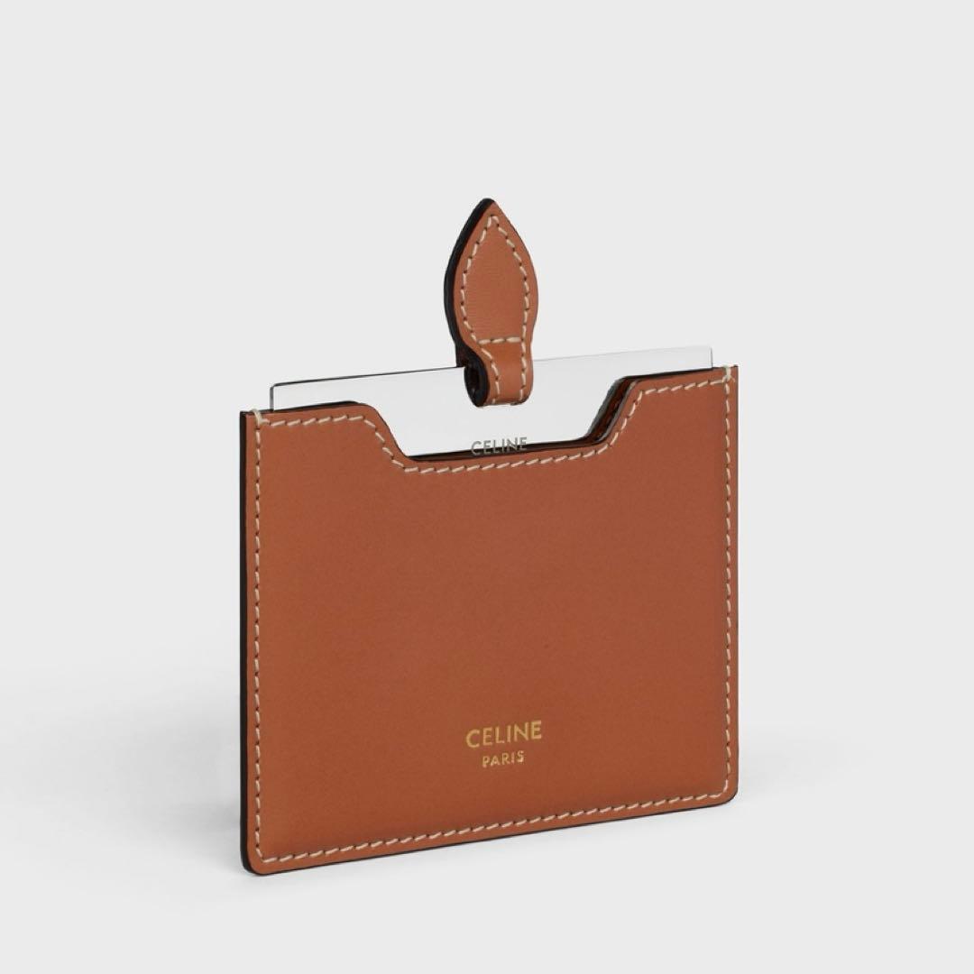 完売品　セリーヌ　新品未使用　鏡付きポーチ　ミラー　手鏡　スムースカーフスキン