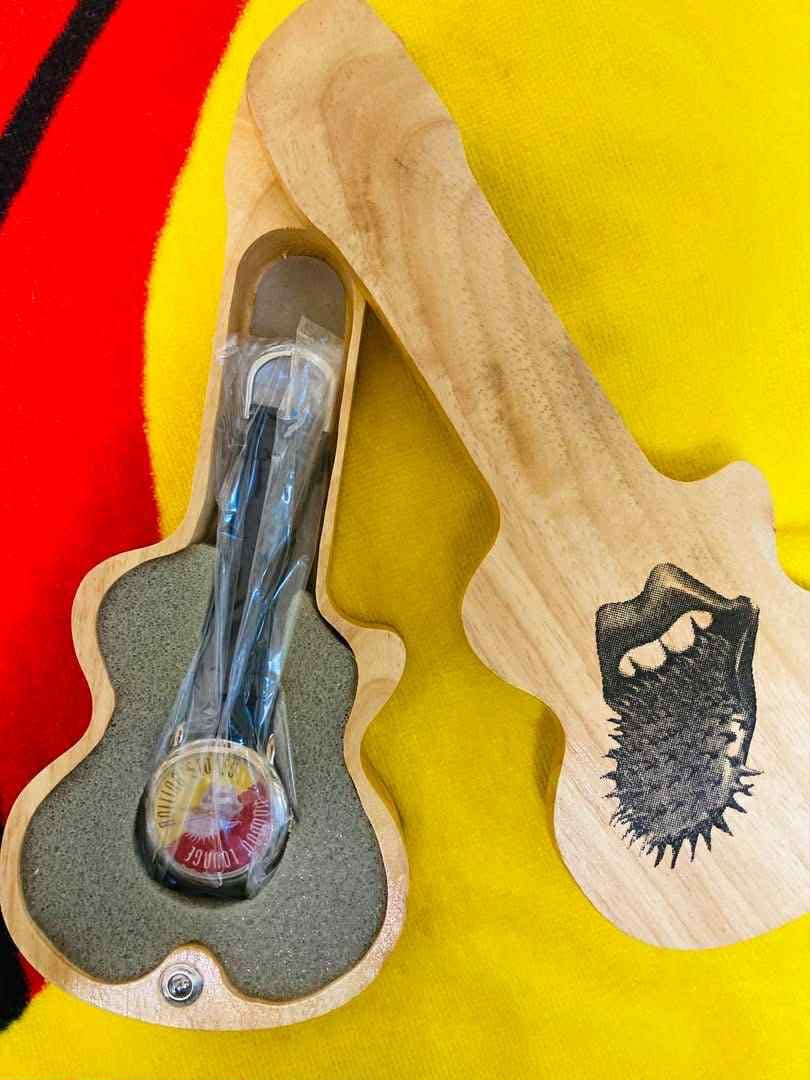 【CD腕時計】ローリングストーンズ限定メタルVOODOOセット激レア品　1687